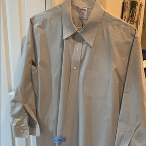 Brooks Brothers Shirts - Brooks brothers dress shirt Brooks Brothers Shirts - Brooks brothers dress shirt
